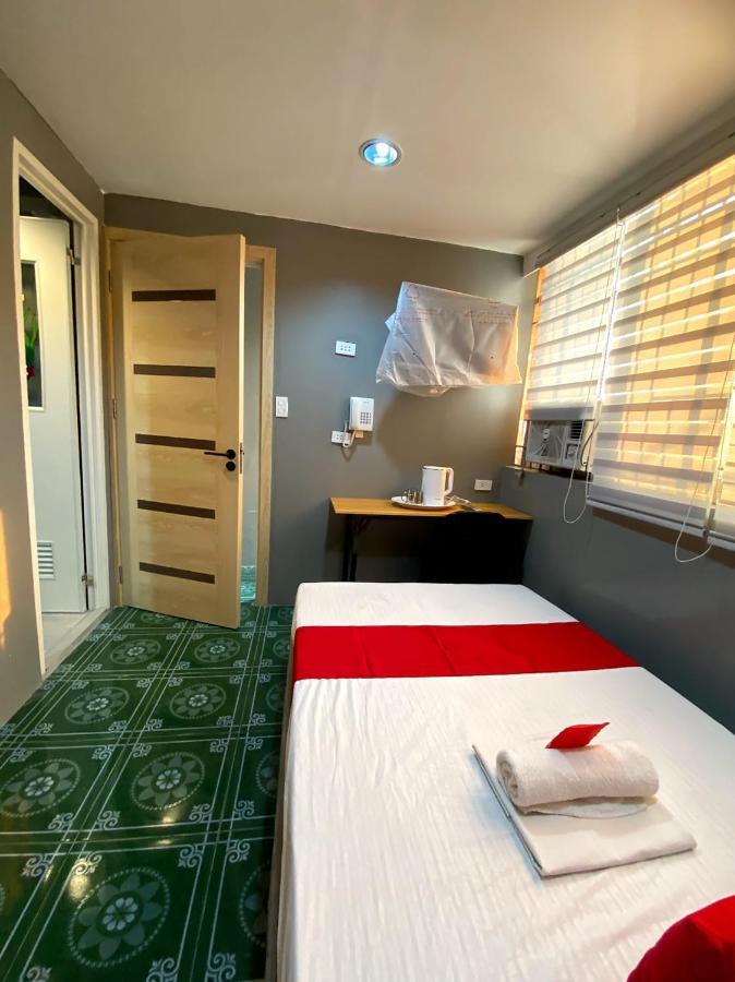 Oyo 104 Manila Venetian Hotel Ngoại thất bức ảnh