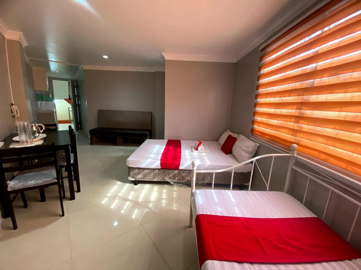 Oyo 104 Manila Venetian Hotel Ngoại thất bức ảnh